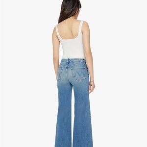 NEW Mother Jeans. Roller style, wash: Riding the Cliffside.